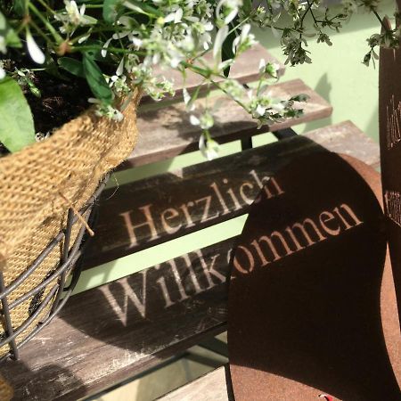 Ferienwohnung Sabine Jacoby Winningen Exterior photo